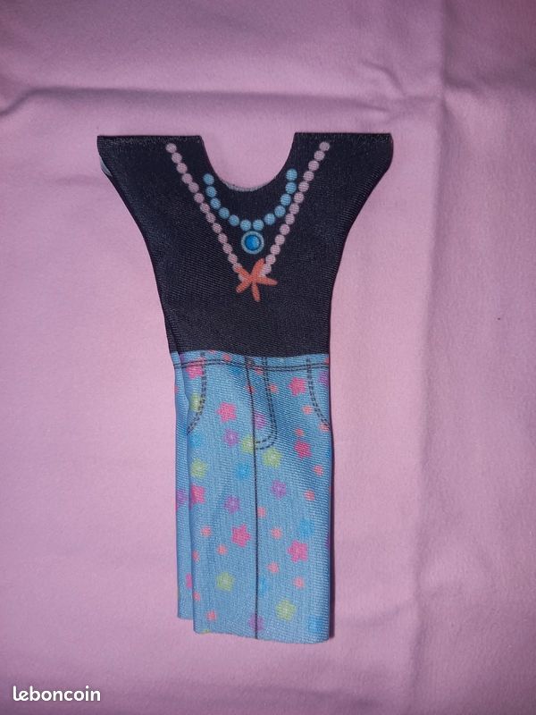 Lot de vêtements poupées barbie (image 13)