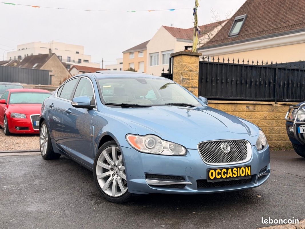 Jaguar XF 2.7 D V6 207 CV BI-TURBO BVA PACK LUXE / CAMERA / TOIT OUVRANT/ REPRISE POSSIBLE (image 2)