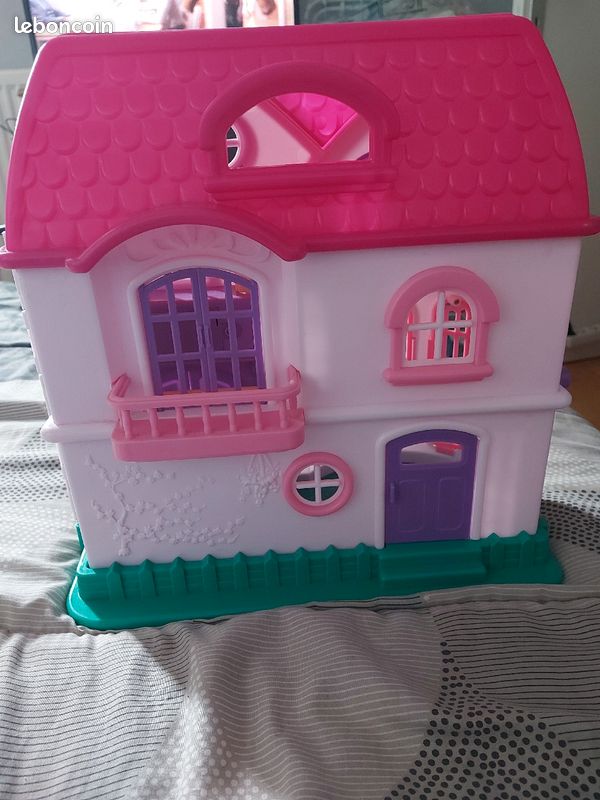 Petit maison de poupée (image 3)
