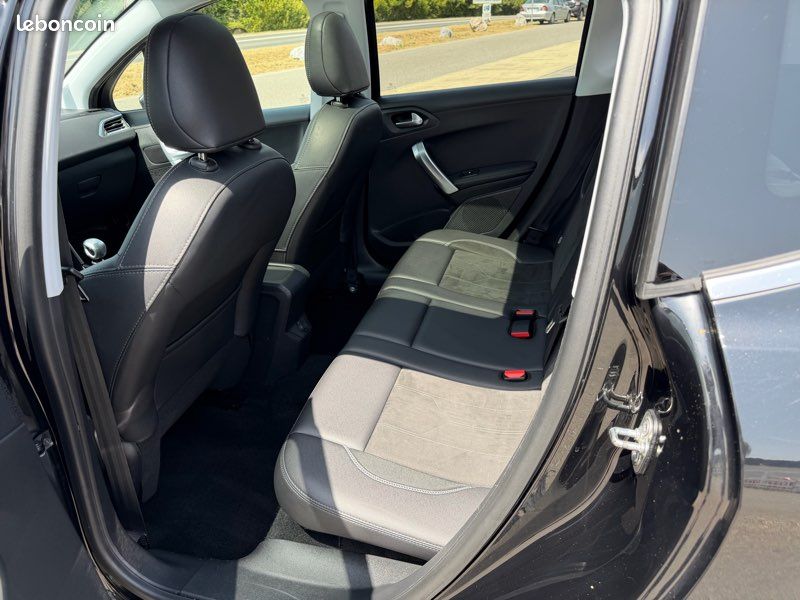 Peugeot 2008 1.6 HDI 120cv Crossway (image 6)