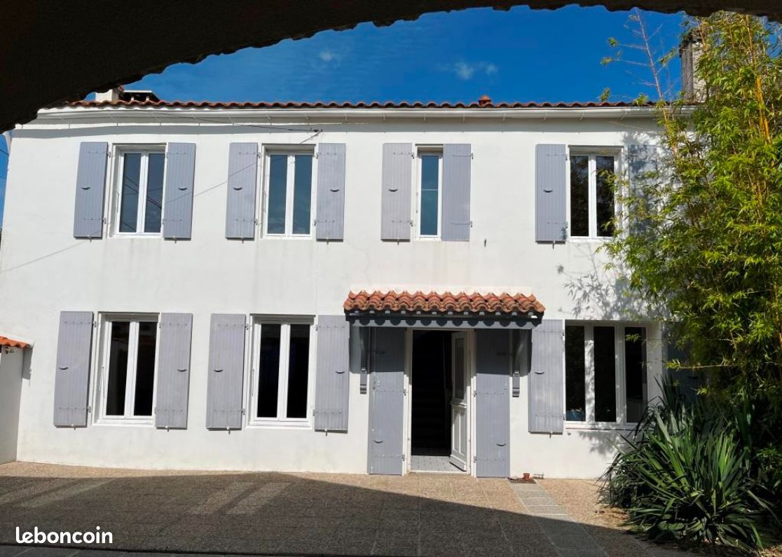 Maison 5 pièces 101 m² · à Aigrefeuille-d'Aunis · 101 m² · 329 900 €