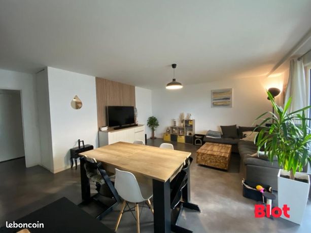 Appartement 4 pièces 84 m²