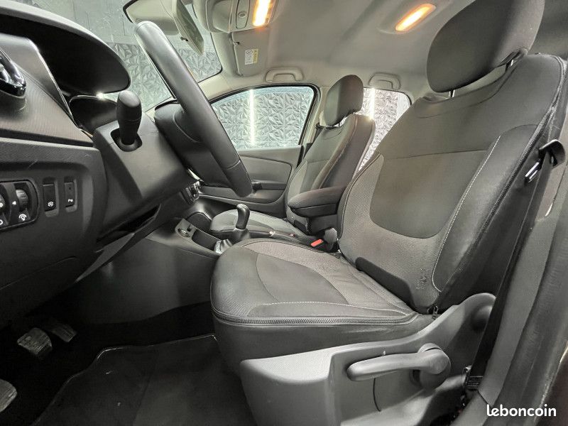 Renault CAPTUR 1.5 DCI 90CH ENERGY ARIZONA ECO² *CLIM AUTO *BLUETOOTH *REGULATEUR (image 7)