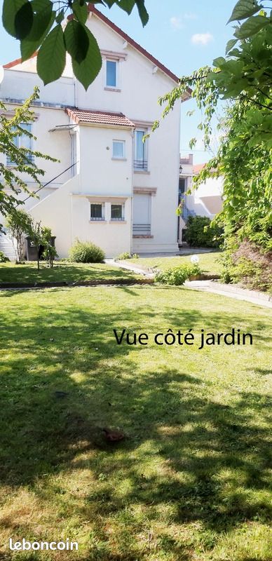 Immeuble 14 pièces 205 m² (image 2)