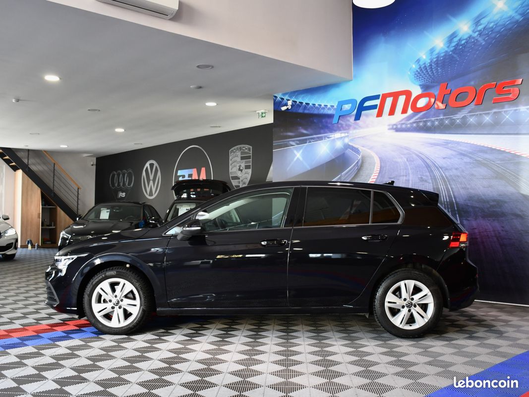 Volkswagen Golf 8 Life 2.0 TDI 150 DSG GPS Virtual ACC Car Play Lumière Ambiance Induction Caméra Lane Front JA 16 (image 4)