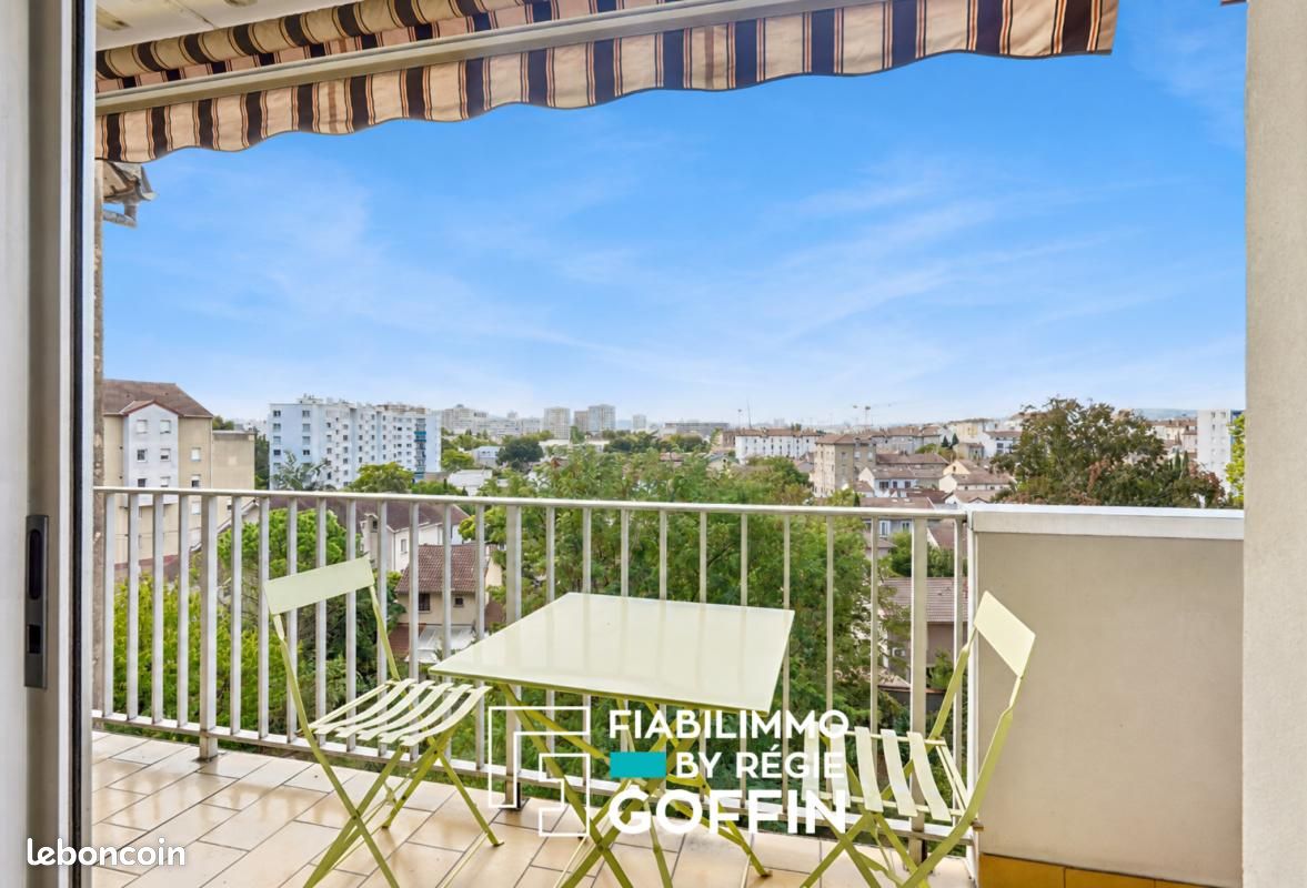 Appartement 3 pièces 75 m² · à Villeurbanne · 75 m² · 233 000 €