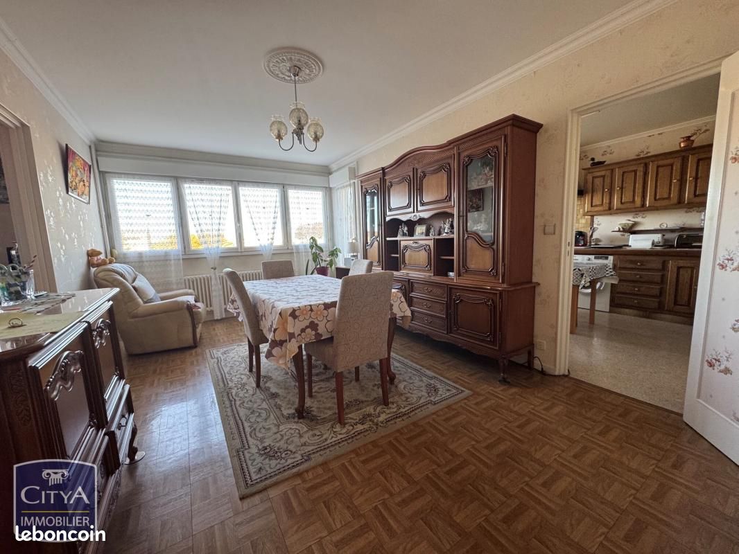 Appartement 4 pièces 86 m² · à Le Mans · 86 m² · 121 000 €