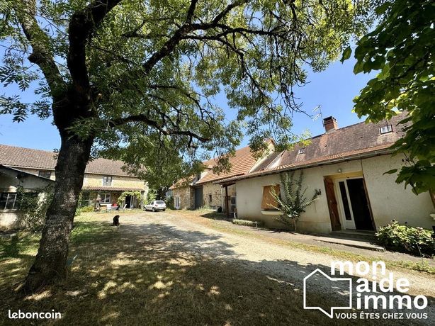 Maison 8 pièces 218 m²