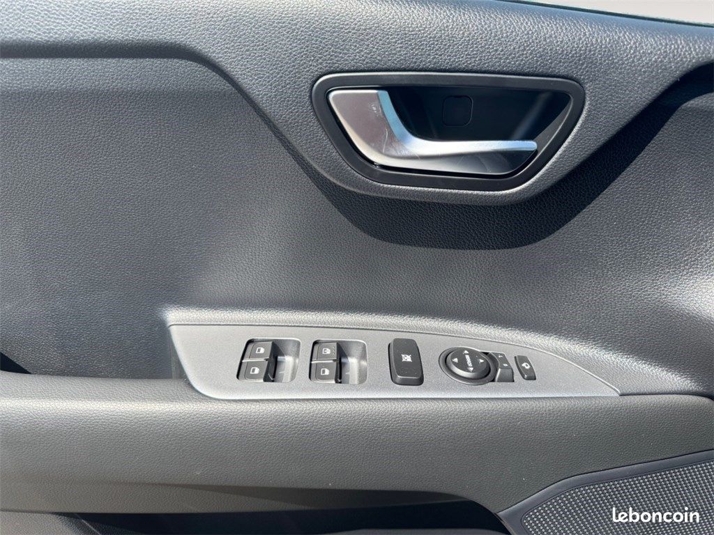 Kia Stonic 1.0 T-GDI 100 CH BVM6 GT-line (image 14)