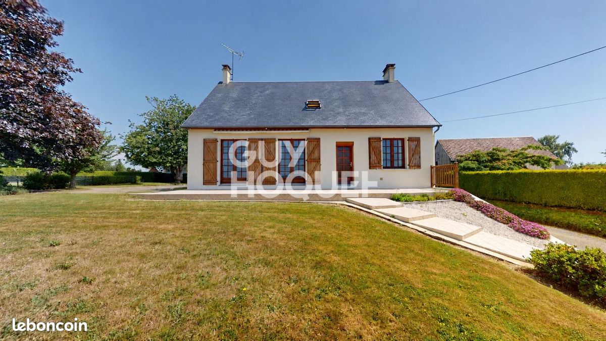 Maison 6 pièces 136 m² · à Brécey · 136 m² · 264 000 €