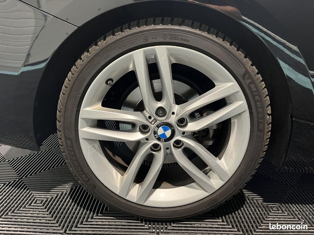 BMW SERIE 2 220i Cabriolet - BVA - M Sport - SUIVI COMPLET - CAMERA DE RECUL - CARPLAY (image 29)