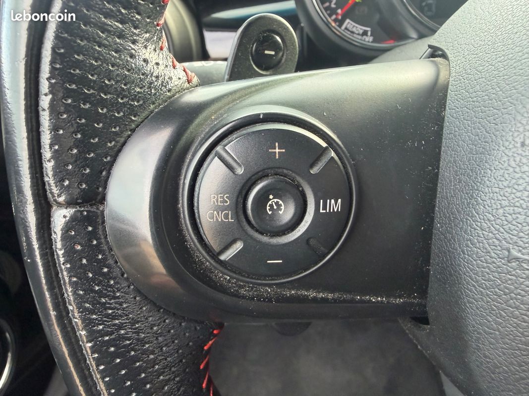 Mini mini 2.0 230ch john cooper works bva - suivi d'entretien - camera de recul - sieges chauffant - gps (image 23)