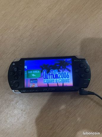 Pack Pochette & Protection Pour PSP Slim - Neuf - Film écran + écouteur - Blanc