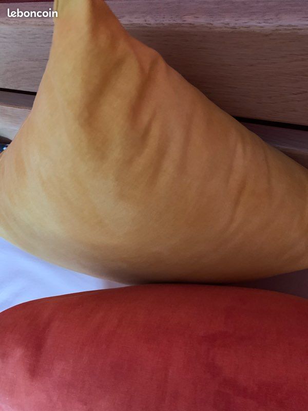 Coussin jaune ou orange déhoussable. Neuf (image 4)