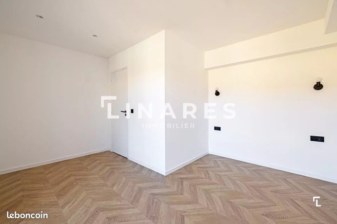Duplex 5 pièces 120 m² — 12