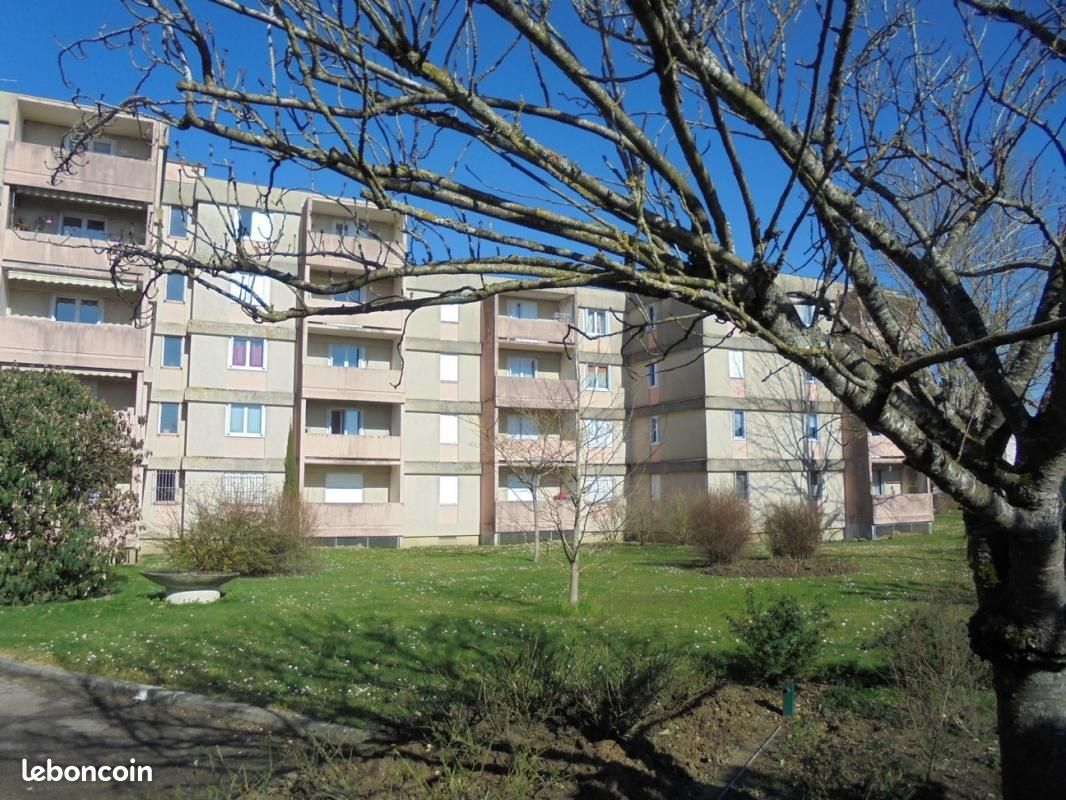 Appartement 3 pièces 66 m² · à Saint-Florentin · 66 m² · 449 €/mois