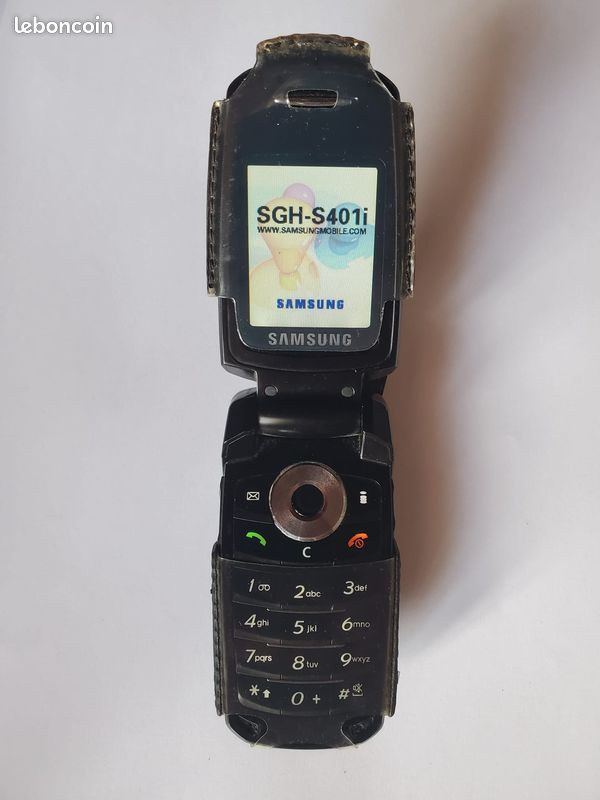 Téléphone portable a clapet Samsung S401i (image 3)