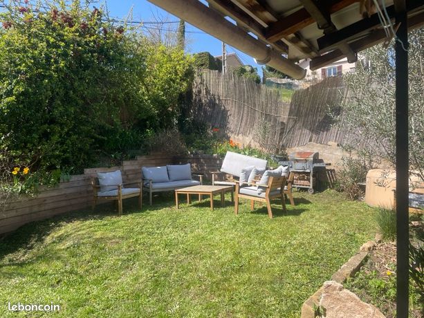Maison individuelle de 63 m2 avec jardin de 150m2 à 2 minutes du centre de l’Arbresle
