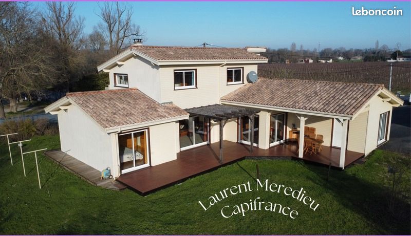 Maison 6 pièces 196 m² · à Cubzac-les-Ponts · 196 m² · 476 000 €