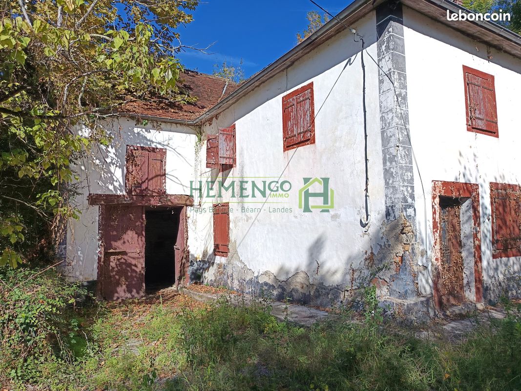 Maison 3 pièces 88 m² · à Lichos · 88 m² · 65 000 €