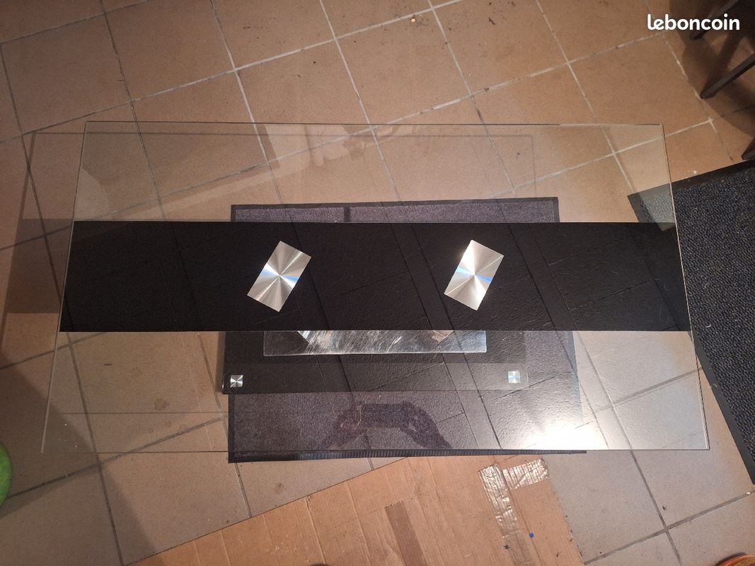 Table basse en verre (image 1)