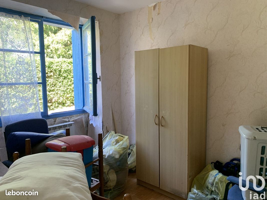 Propriété 4 pièces 74 m² - Montmoreau 16190 -Saint-Cybard (image principale 6)