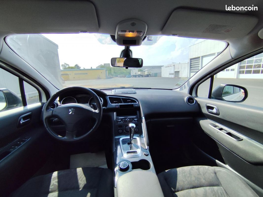 PEUGEOT 3008 1.6 e-HDi FAP - 115 - BV MP6 Business Pack PHASE 1 (image 13)