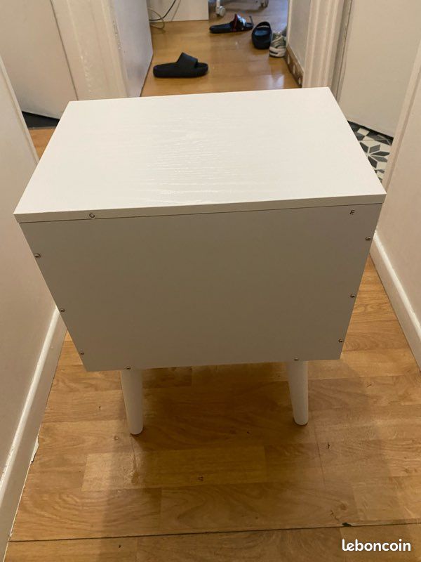 2 chevet à 60 , tout neuf encore dans le carton (image 4)