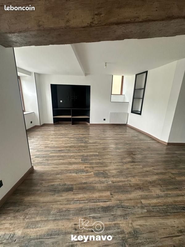 Appartement 2 pièces 52 m² · à Laval · 52 m² · 650 €