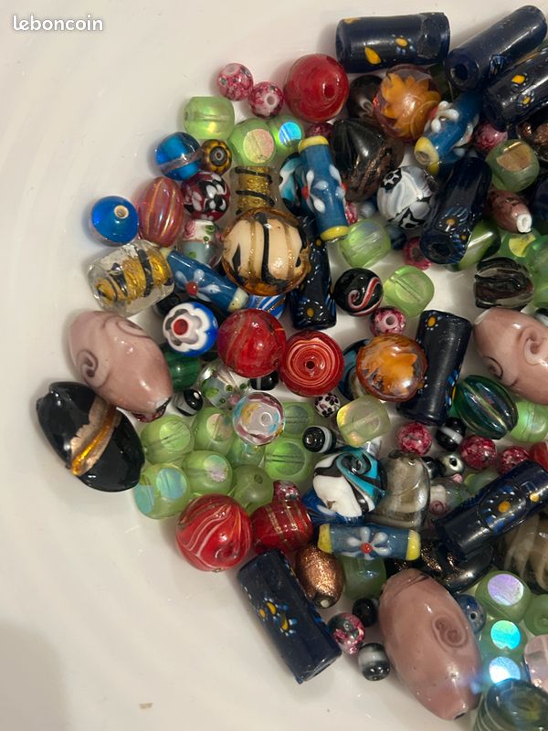 lot de 15 g perle ancienne en verre broderie passementerie jais de lot de 15 g perle ancienne en verre broderie passementerie jais de