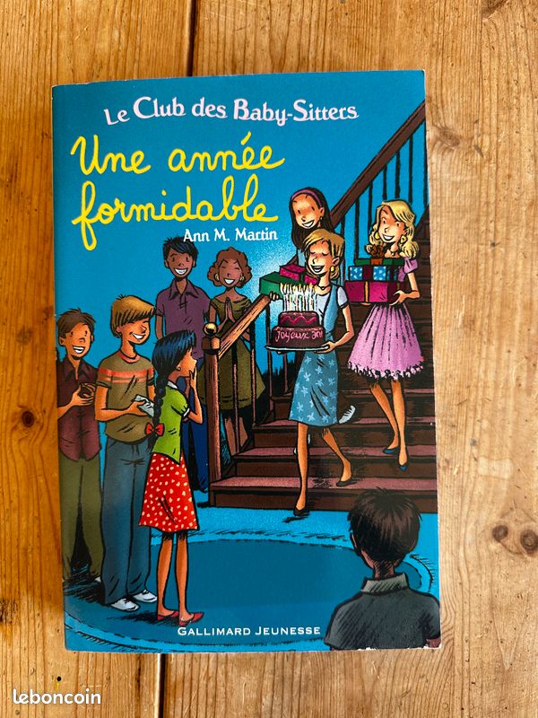 Livre Le Club des Baby-Sitters – Une année formidable (Ann M. Martin) (image 1)