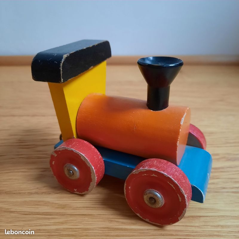 Jouet Train en bois ancien (image 7)