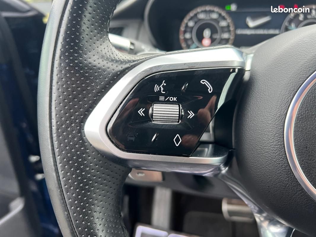 Jaguar E-PACE (2) 1.5 P-300E PHEV AWD R-DYNAMIC SE BVA (image 28)