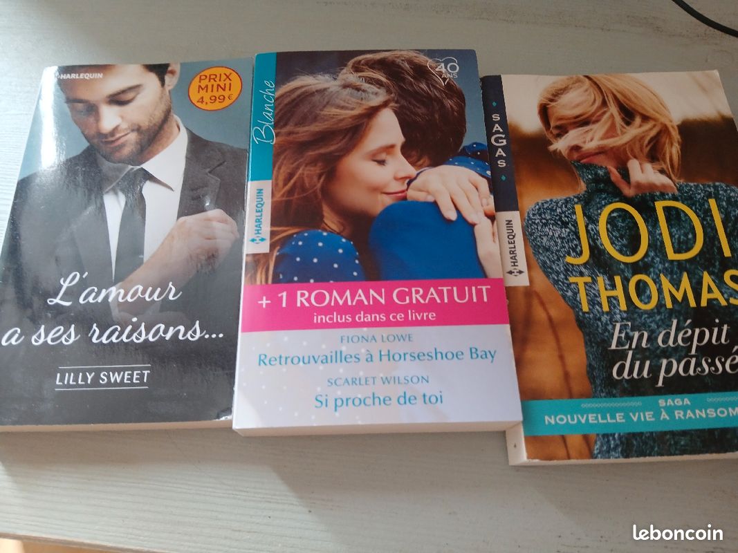 Lot livres romance (image 1)
