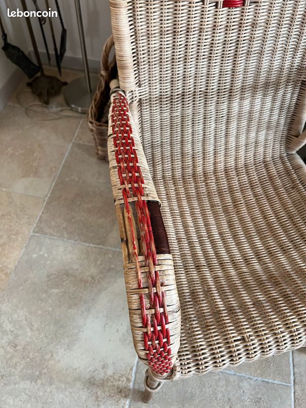 Fauteuil en rotin (image 3)