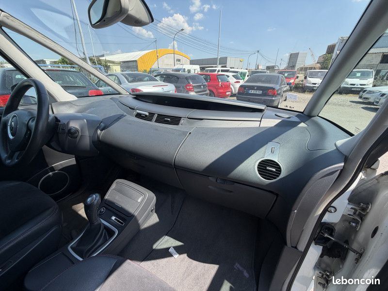 Renault ESPACE IV 2.0T 170CH ALYUM PLUS EVOLUTION BVA (image 13)