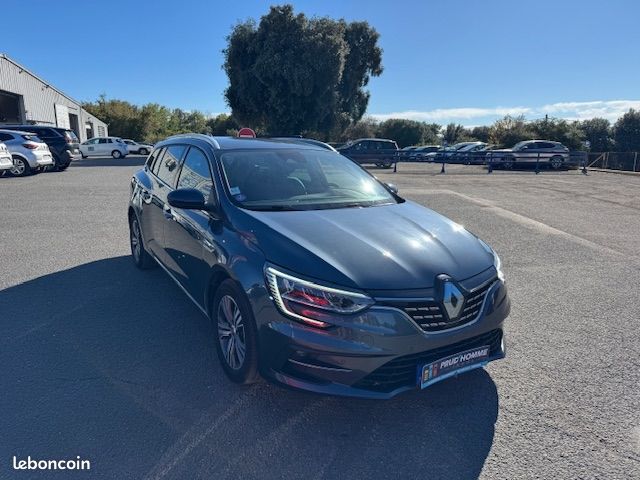 Renault MEGANE IV ESTATE 1.6 E-TECH PLUG-IN 160CH INTENS (image 8)