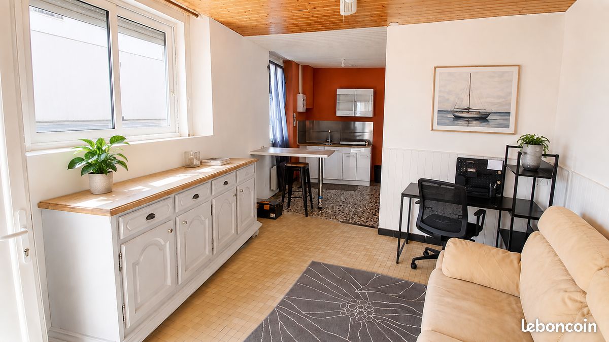 Immeuble 5 pièces 127 m² · à Niort · 127 m² · 248 000 €