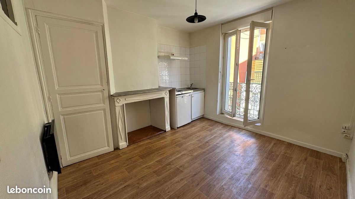 Appartement 2 pièces 23 m² · à Béziers · 23 m² · 350 €
