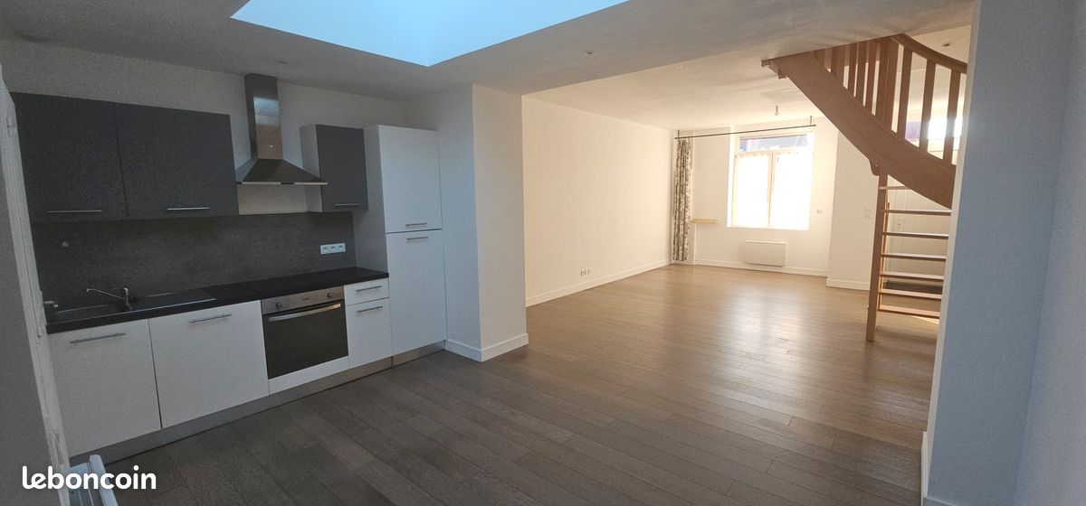 Maison 4 pièces 88 m² · à Tourcoing · 88 m² · 1 095 €
