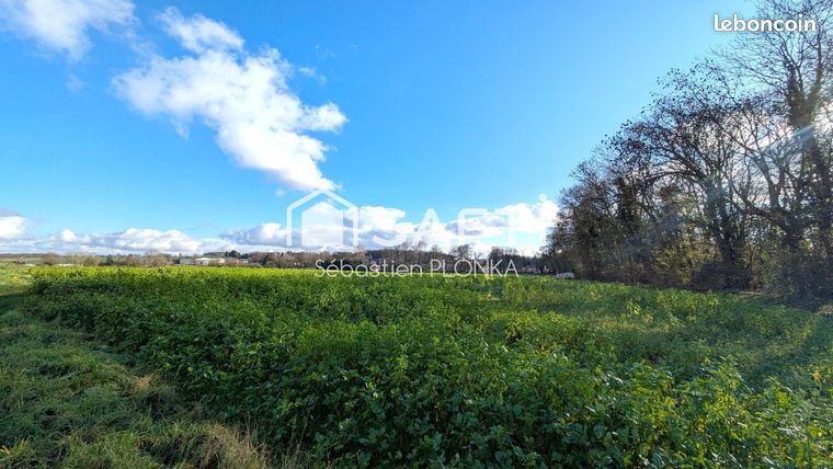 Terrain 1703 m² HARGICOURT