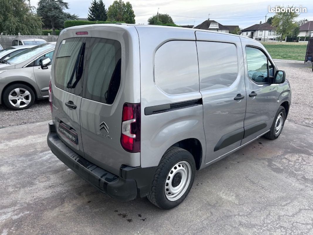 Citroen berlingo fourgon van m 650 1.5bluehdi 100cv control 53803km 08/2021 prix ttc (image 6)