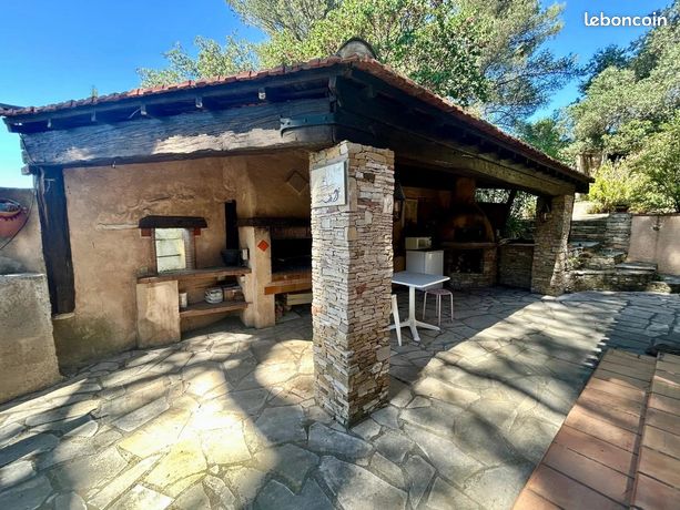 Mas 5 pièces 176 m² — 7