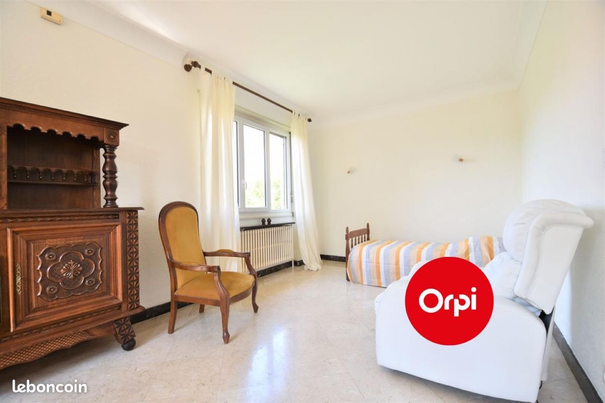 Appartement 1 pièce 20 m² · à Saint-Priest · 20 m² · 523 €/mois
