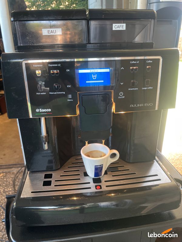 Machine à Café SAECO AULIKA EVO BLACK (image 1)