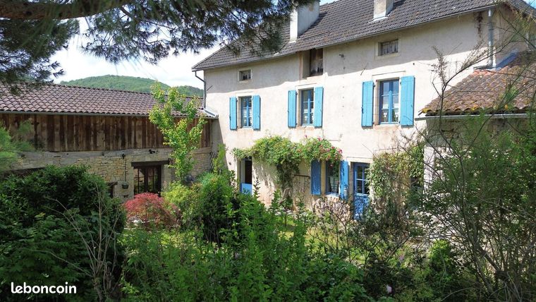 Propriété 13 pièces 400 m²