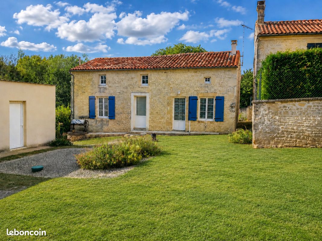 Maison 3 pièces 87 m² · à Longré · 87 m² · 111 195 €