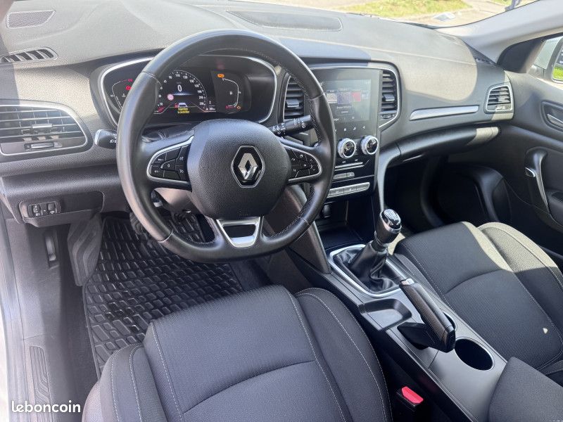 Renault MEGANE IV 1.5 BLUE DCI 115CH BUSINESS (image 14)