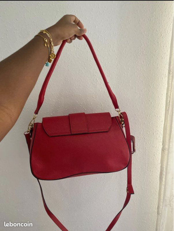 Sac à Main En Cuir Artisanale - Couleur écru - Taille Moyenne (22x19x12 Cm) - Style Bandoulière - Neuf Sans étiquette