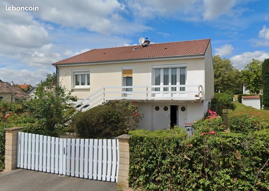 Maison 3 pièces 80 m² · à Saint-Amand-Montrond · 80 m² · 92 000 €